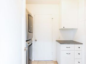 6563 Bianca, Lake Balboa CA 91406