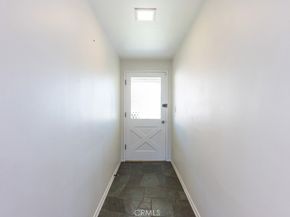 6563 Bianca, Lake Balboa CA 91406