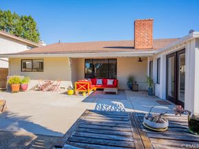 6563 Bianca, Lake Balboa CA 91406