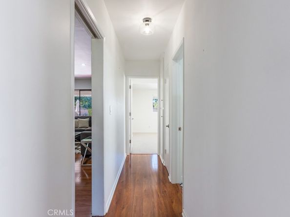 6563 Bianca, Lake Balboa CA 91406