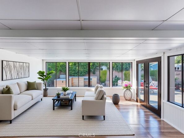 6563 Bianca, Lake Balboa CA 91406