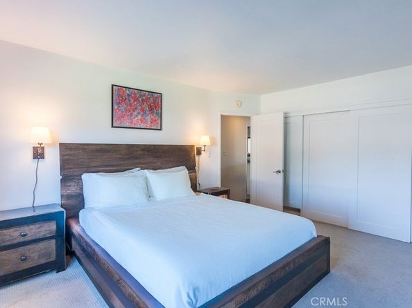 6563 Bianca, Lake Balboa CA 91406