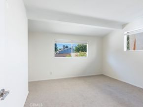 6563 Bianca, Lake Balboa CA 91406