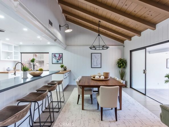 6563 Bianca, Lake Balboa CA 91406