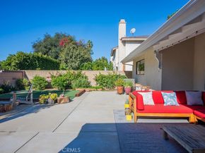 6563 Bianca, Lake Balboa CA 91406