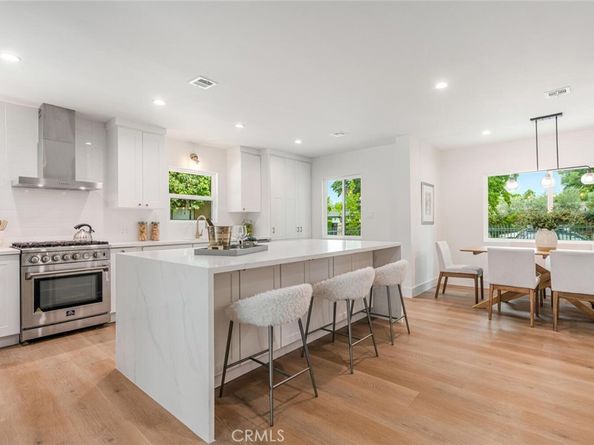 6615 Orion, Van Nuys CA 91406