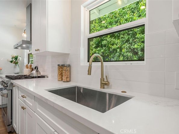 6615 Orion, Van Nuys CA 91406