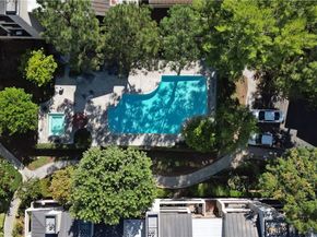 5515 Canoga 318, Woodland Hills CA 91367