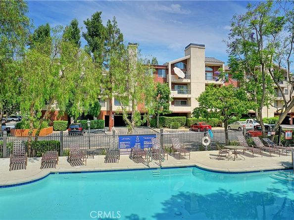 5515 Canoga 318, Woodland Hills CA 91367