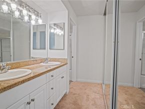 5515 Canoga 318, Woodland Hills CA 91367