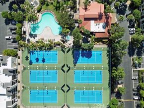 5515 Canoga 318, Woodland Hills CA 91367