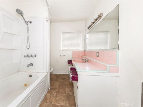 7719 Yolanda Avenue, Reseda CA 91335