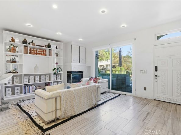 22350 Heritage Pass, Chatsworth CA 91311