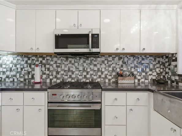 22350 Heritage Pass, Chatsworth CA 91311