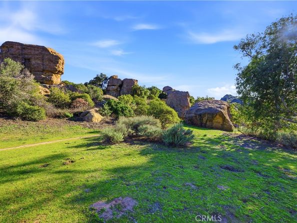 22350 Heritage Pass, Chatsworth CA 91311