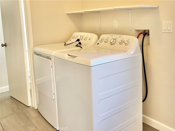 7063 Middlesbury Ridge Circle, West Hills CA 91307