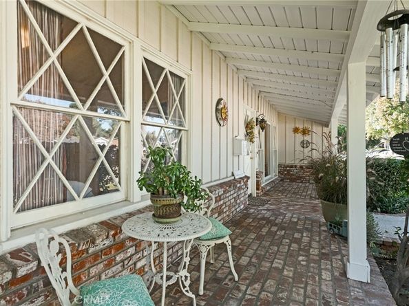 16458 Calahan, North Hills CA 91343