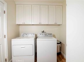 11968 Rossiter, Sylmar CA 91342