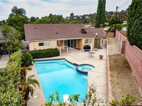 11968 Rossiter, Sylmar CA 91342