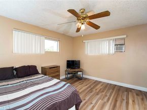 11968 Rossiter, Sylmar CA 91342