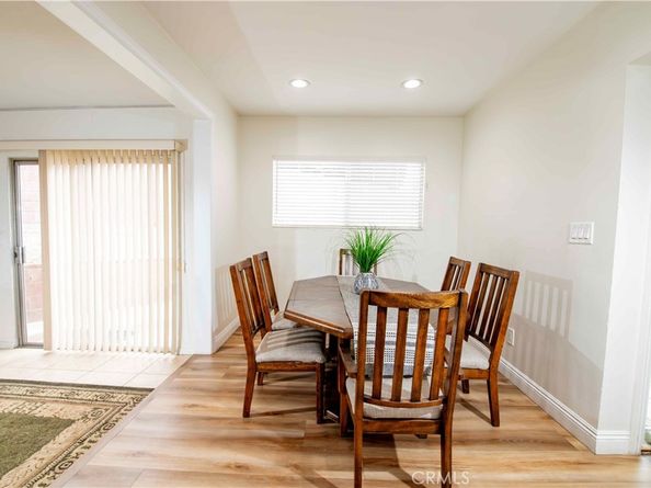 11968 Rossiter, Sylmar CA 91342