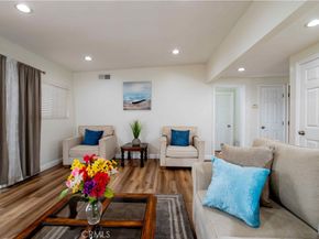 11968 Rossiter, Sylmar CA 91342