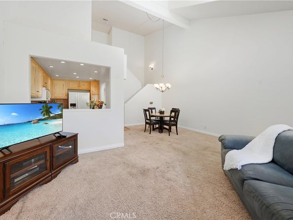 11383 Old Ranch Circle, Chatsworth CA 91311