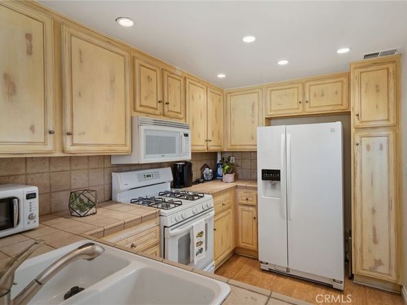 11383 Old Ranch Circle, Chatsworth CA 91311