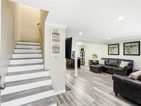 10220 Zelzah 4, Northridge CA 91325