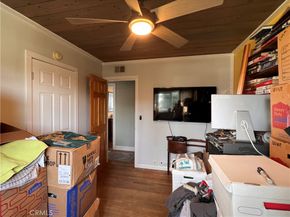 6431 E El Roble, Long Beach CA 90815