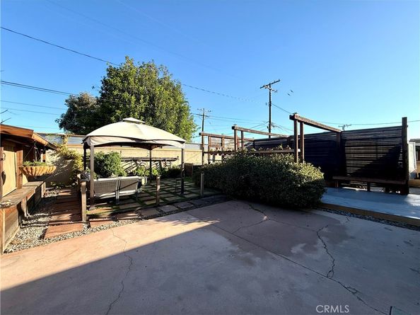 6431 E El Roble, Long Beach CA 90815