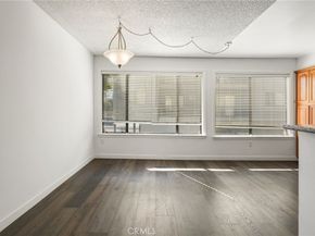 22038 Vanowen St. 215, Woodland Hills CA 91303