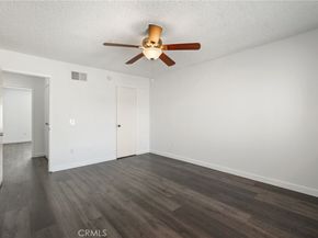 22038 Vanowen St. 215, Woodland Hills CA 91303