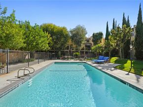 22038 Vanowen St. 215, Woodland Hills CA 91303