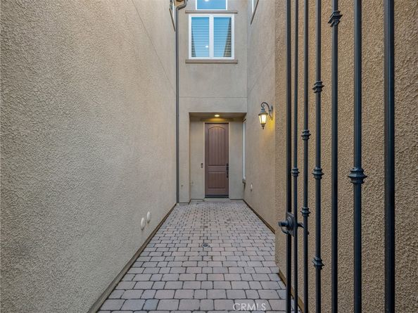 11244 Paseo Del Cielo, Porter Ranch CA 91326