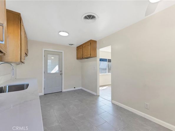 11023 Laurel Canyon Boulevard, San Fernando CA 91340