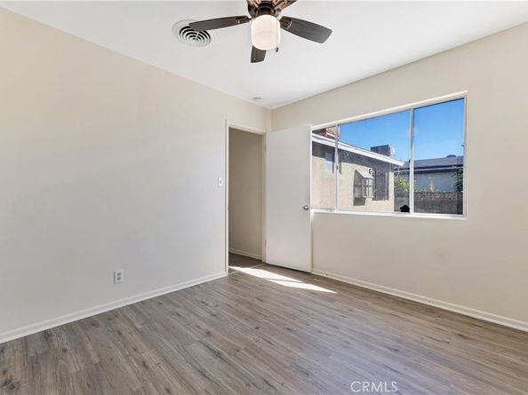 11023 Laurel Canyon Boulevard, San Fernando CA 91340