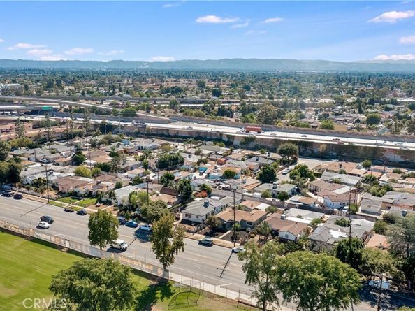 11023 Laurel Canyon Boulevard, San Fernando CA 91340