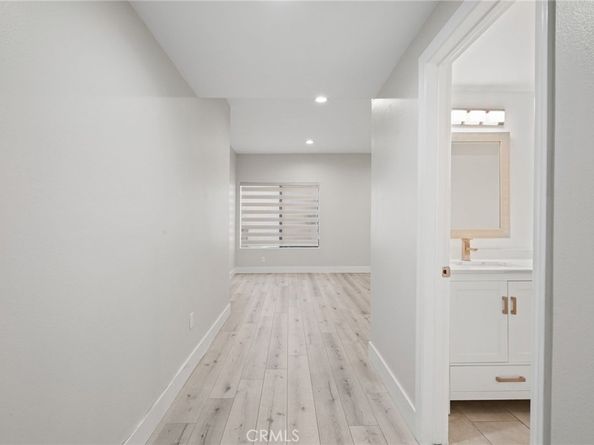 19029 Nordhoff Street 103, Northridge CA 91324