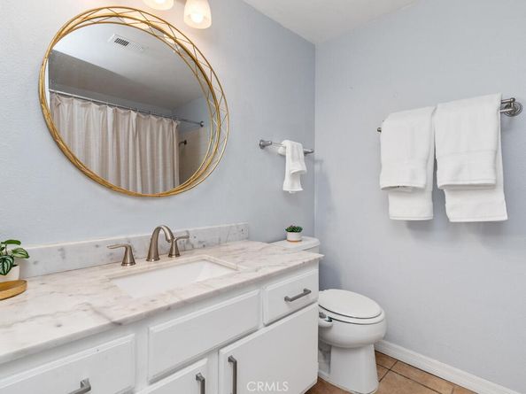 6907 Quail Place F, Carlsbad CA 92009