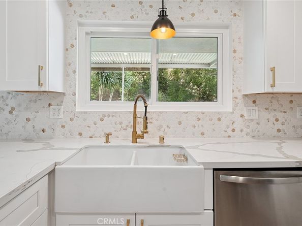 5789 Fairhaven Avenue, Woodland Hills CA 91367
