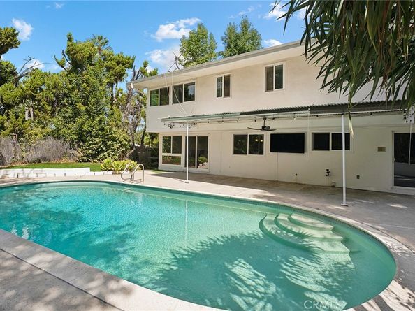 5789 Fairhaven Avenue, Woodland Hills CA 91367