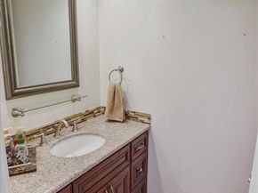 1819 Holmby Ave 104, Los Angeles CA 90025