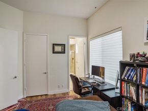 1819 Holmby Ave 104, Los Angeles CA 90025