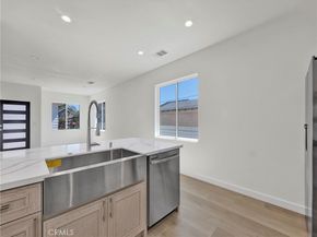2947 Dalton, Los Angeles CA 90018