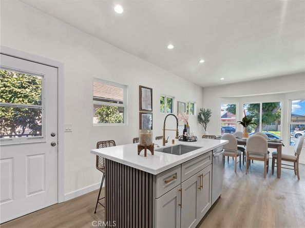 2947 Dalton, Los Angeles CA 90018