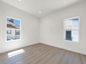 2947 Dalton, Los Angeles CA 90018