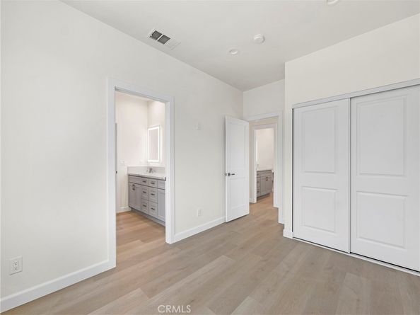 2947 Dalton, Los Angeles CA 90018