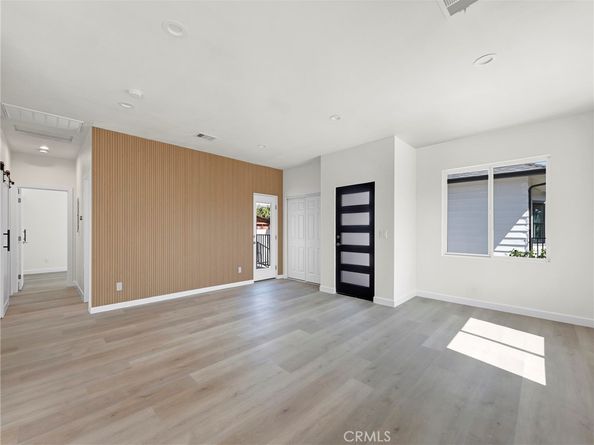 2947 Dalton, Los Angeles CA 90018