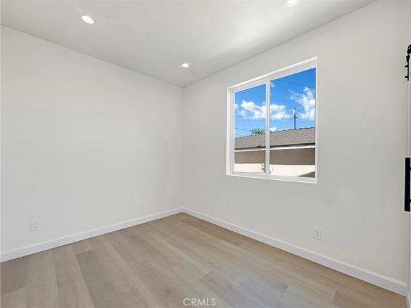2947 Dalton, Los Angeles CA 90018